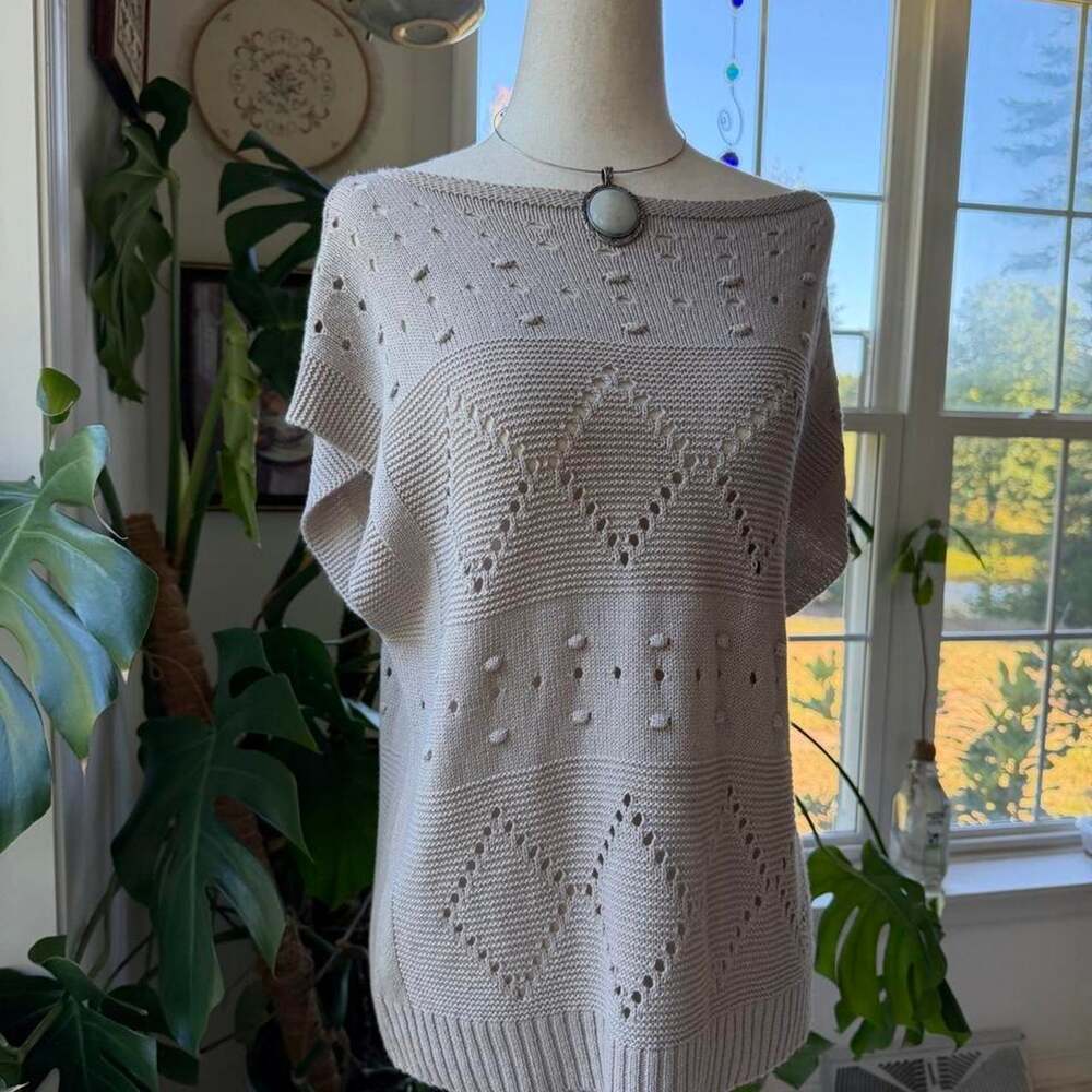 Cupshe Short Sleeve Beige Knit Sweater Medium